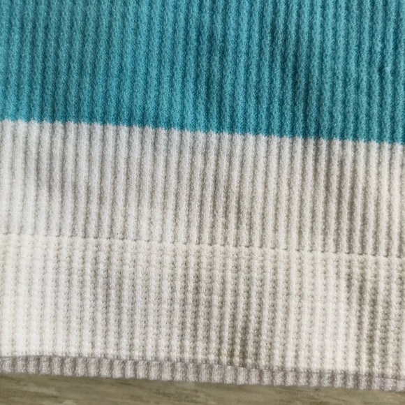 Energie Racerback Striped Active Performance Tank Top Shirt - Picture 3 of 16